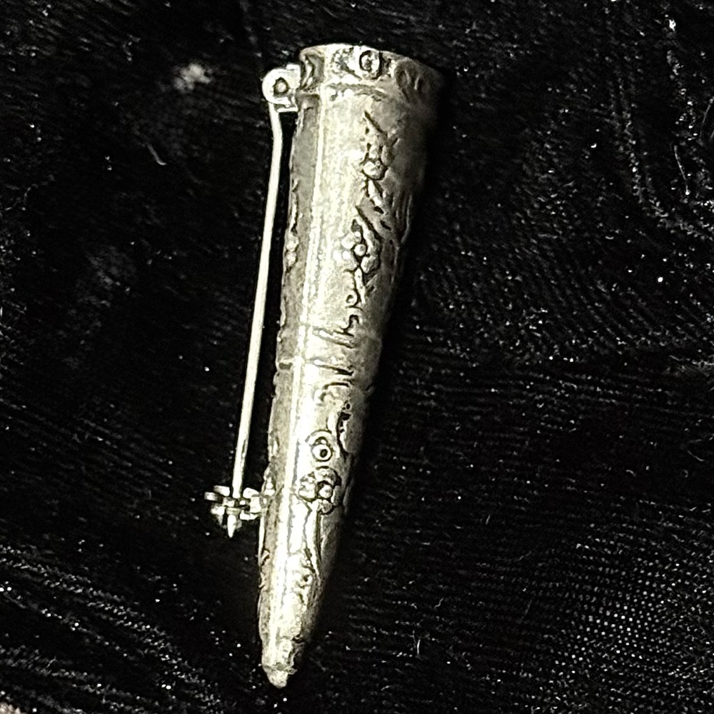 Silver Nosegay/Boutonniere Pin
